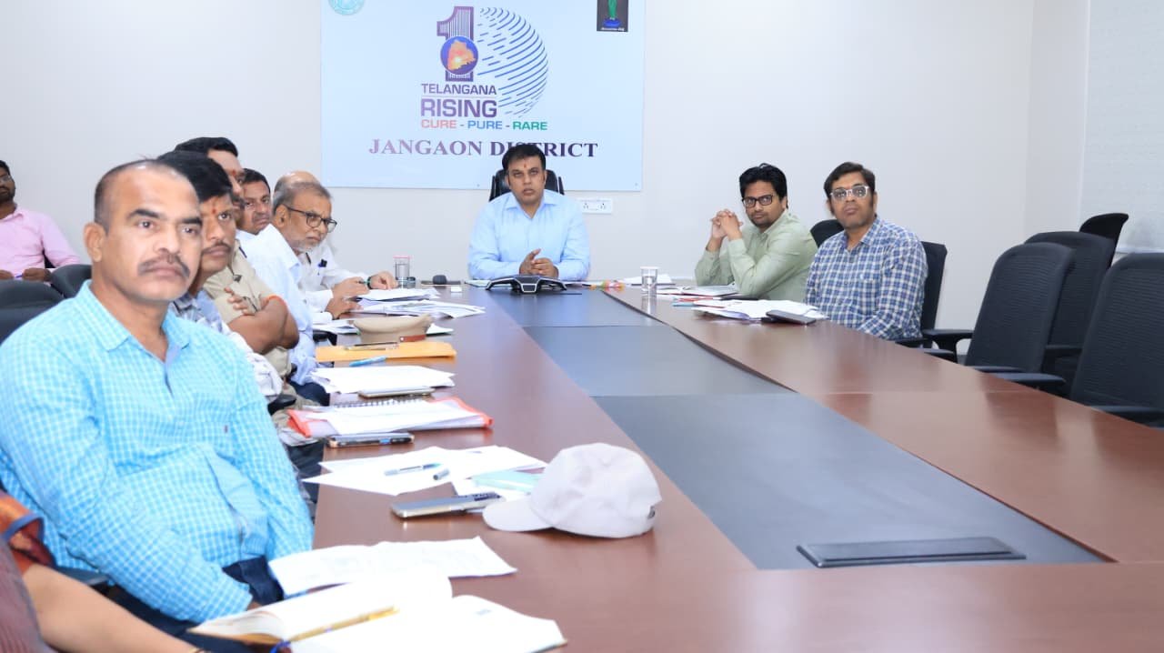 ధాన్యం కొనుగోళ్లపై వచ్చే ప్రతికూల వార్తలకు వెంటనే స్పందించాలి